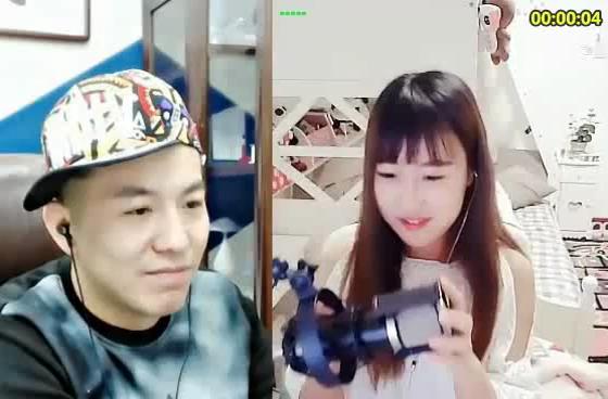 乐悠悠倾情演唱舞帝娱乐在线主题曲《舞帝信仰》 钢蛋哥yy2046直播图片