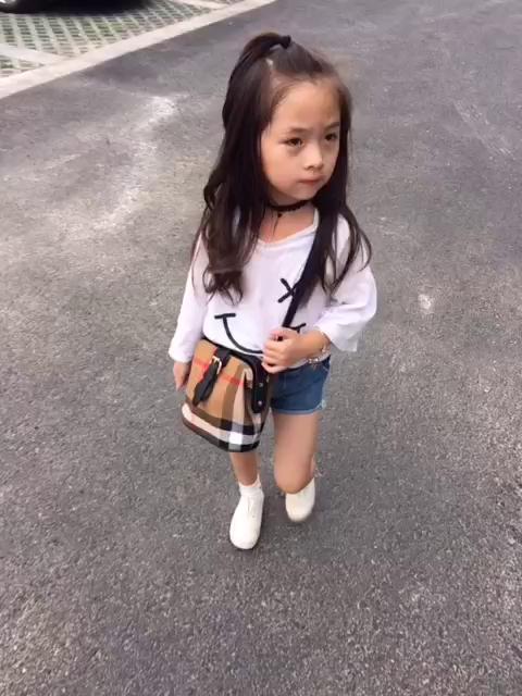 分享 来自童模_曹雅晴 - 微博